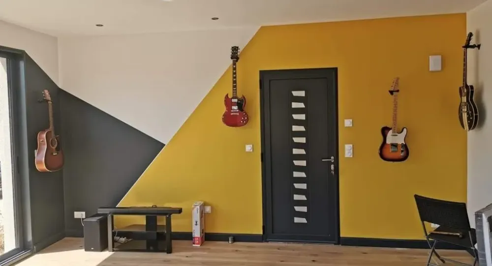 Peinture jaune